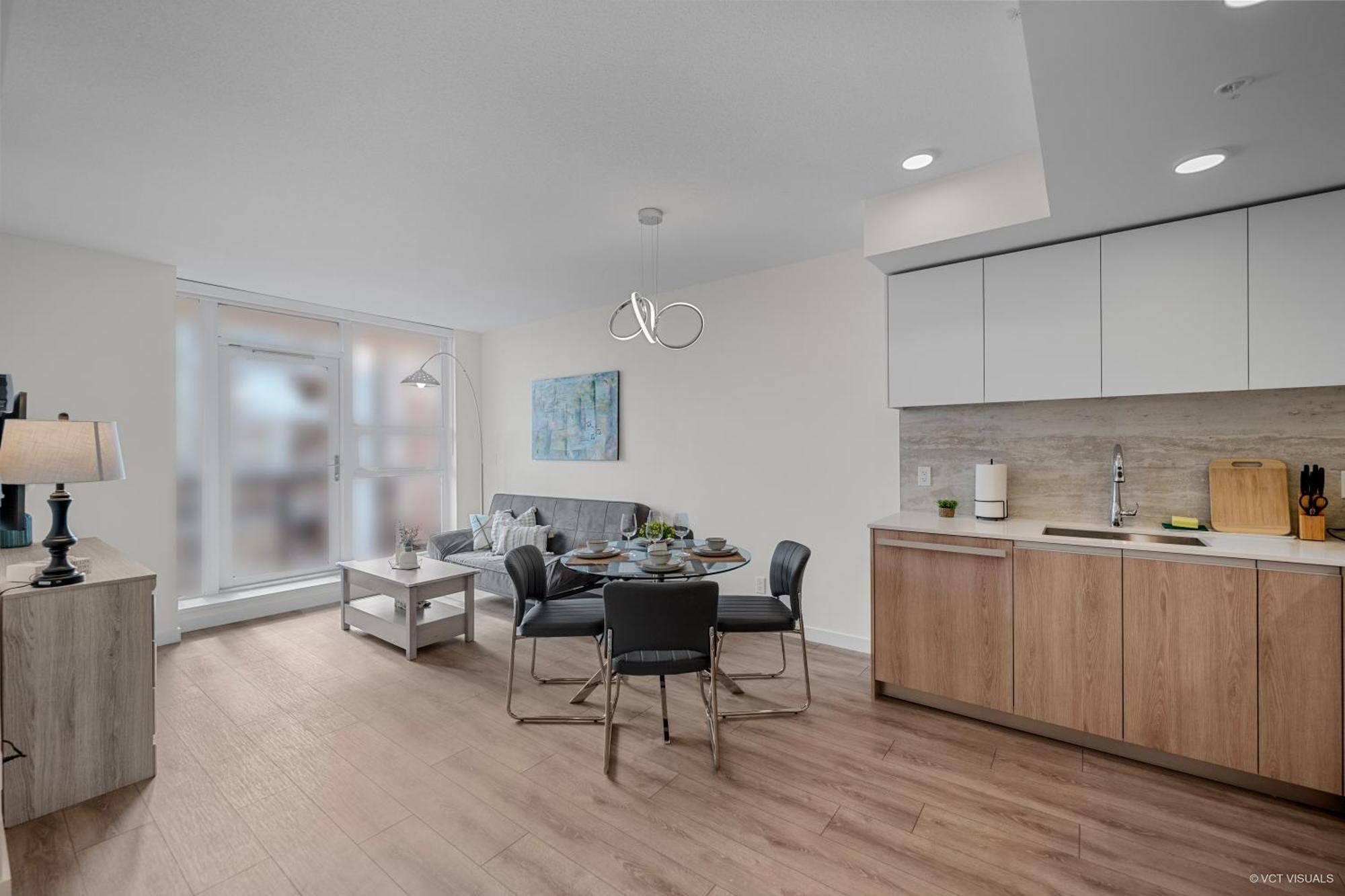 Center Brand New 1 Bedroom 4 Guests Richmond